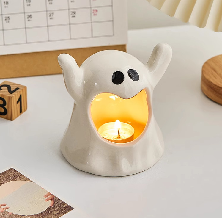 Cute Ghost Ceramic Ashtray | Unique Halloween-Themed Ashtray | Fun and Decorative Smoking Accessory